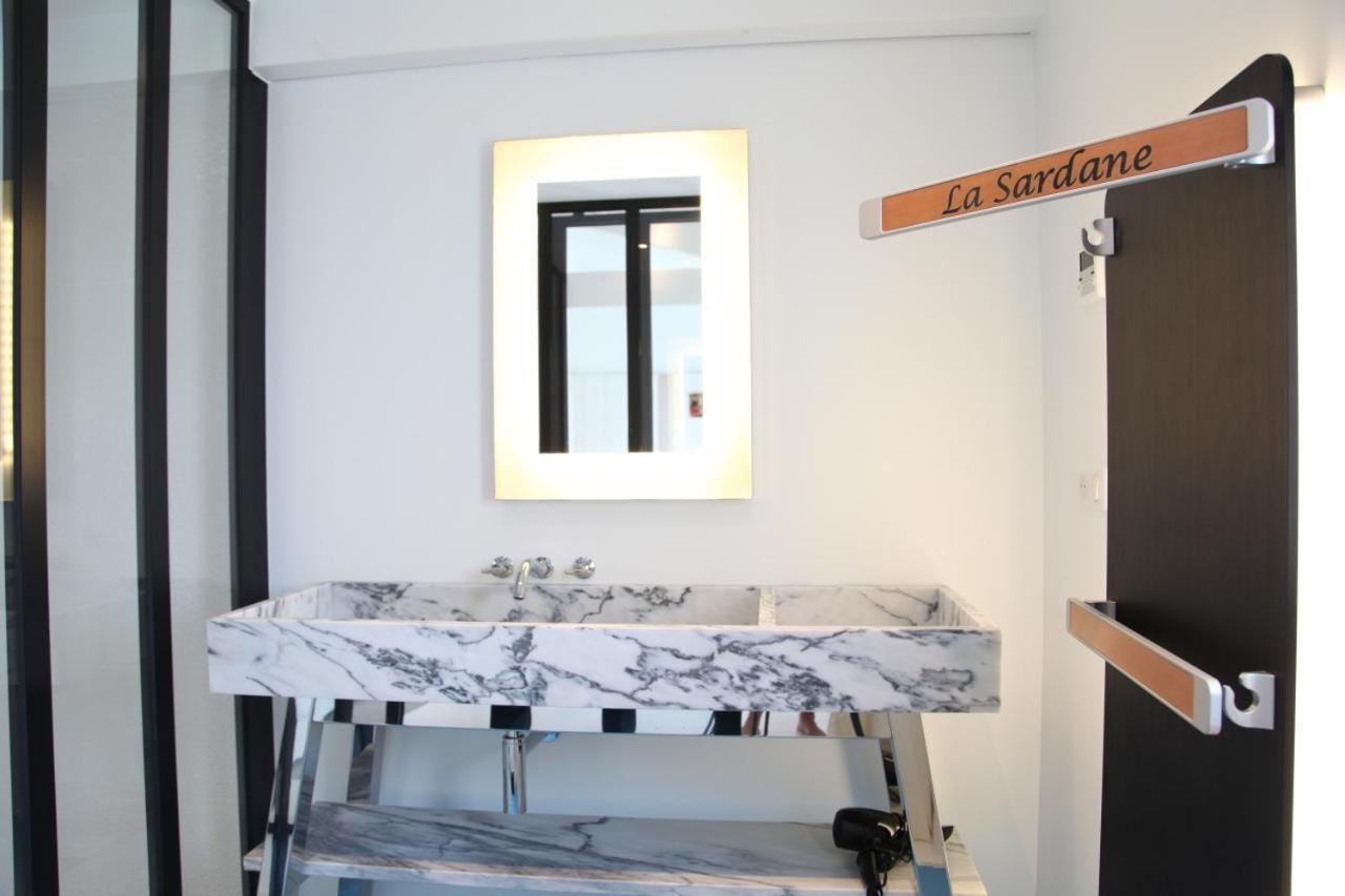 Villa La Sardane B&B Le Plomb Екстер'єр фото